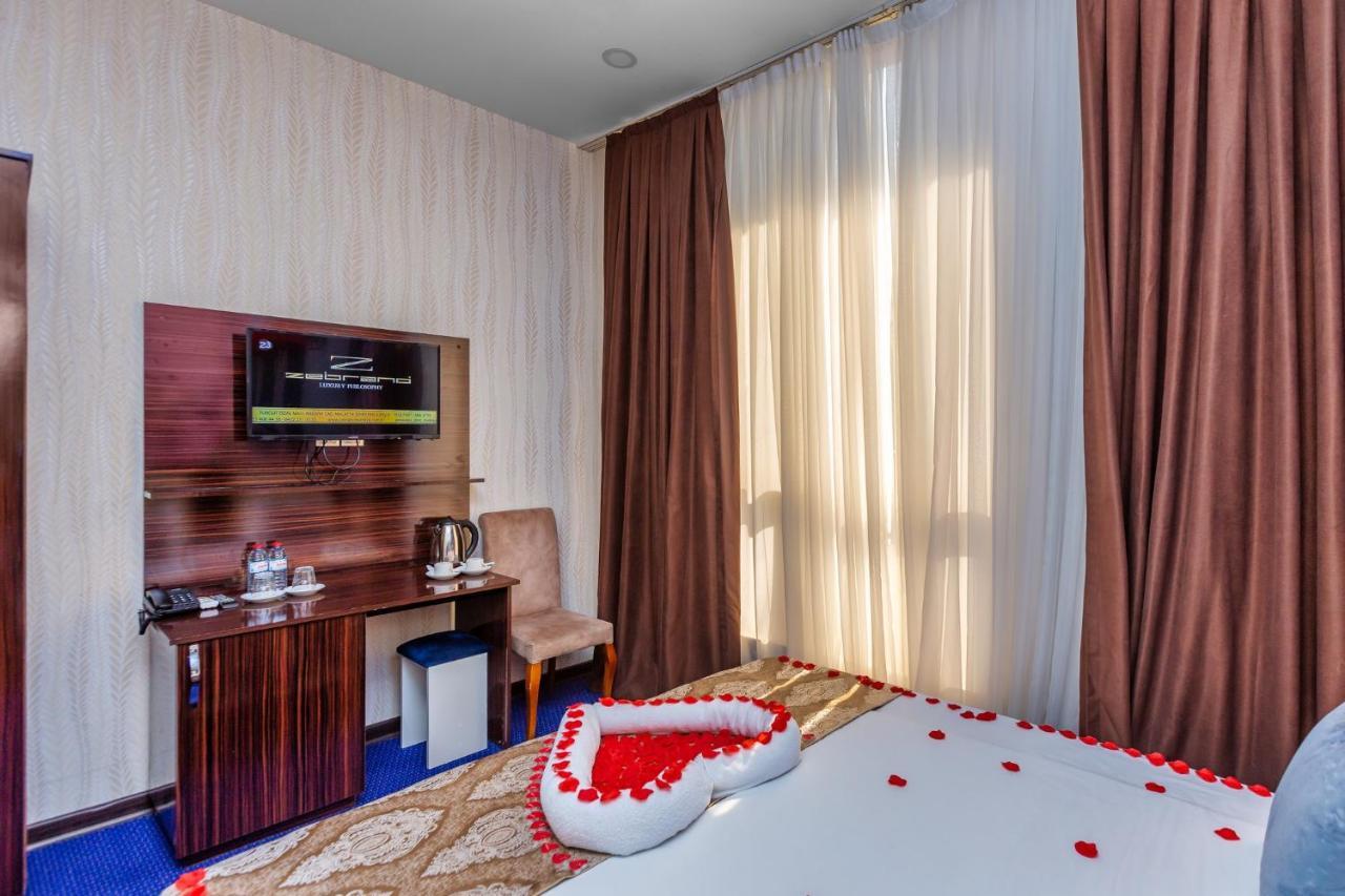 Istanbul Gold Hotel Bakú Exterior foto